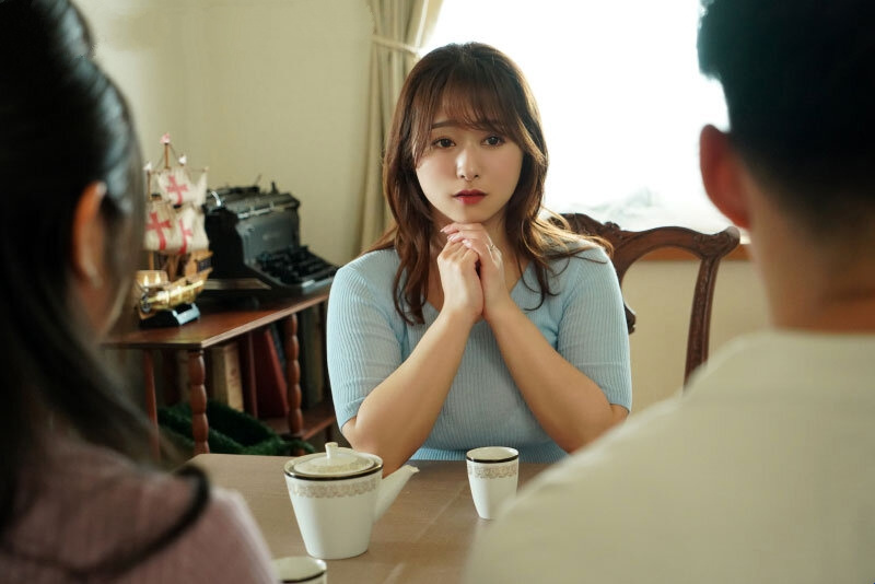 JUQ-097 嫁が娘婿を妊娠中、密かに義母と近親相姦